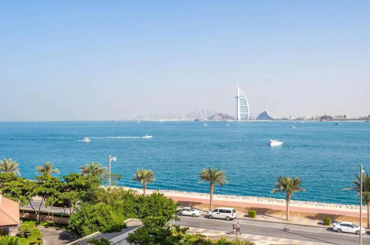 Aparthotel Amazing Azizi Mina The Palm, Free