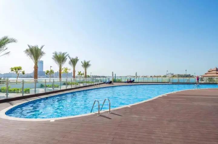 Aparthotel Amazing Azizi Mina The Palm, Free *
