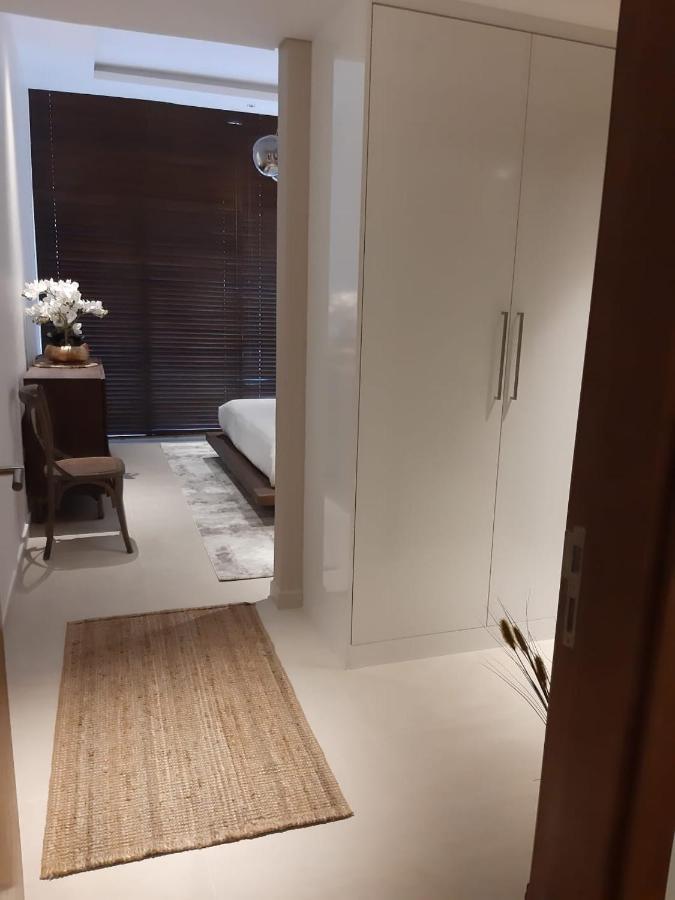 Amazing Azizi Mina The Palm, Free * Dubai